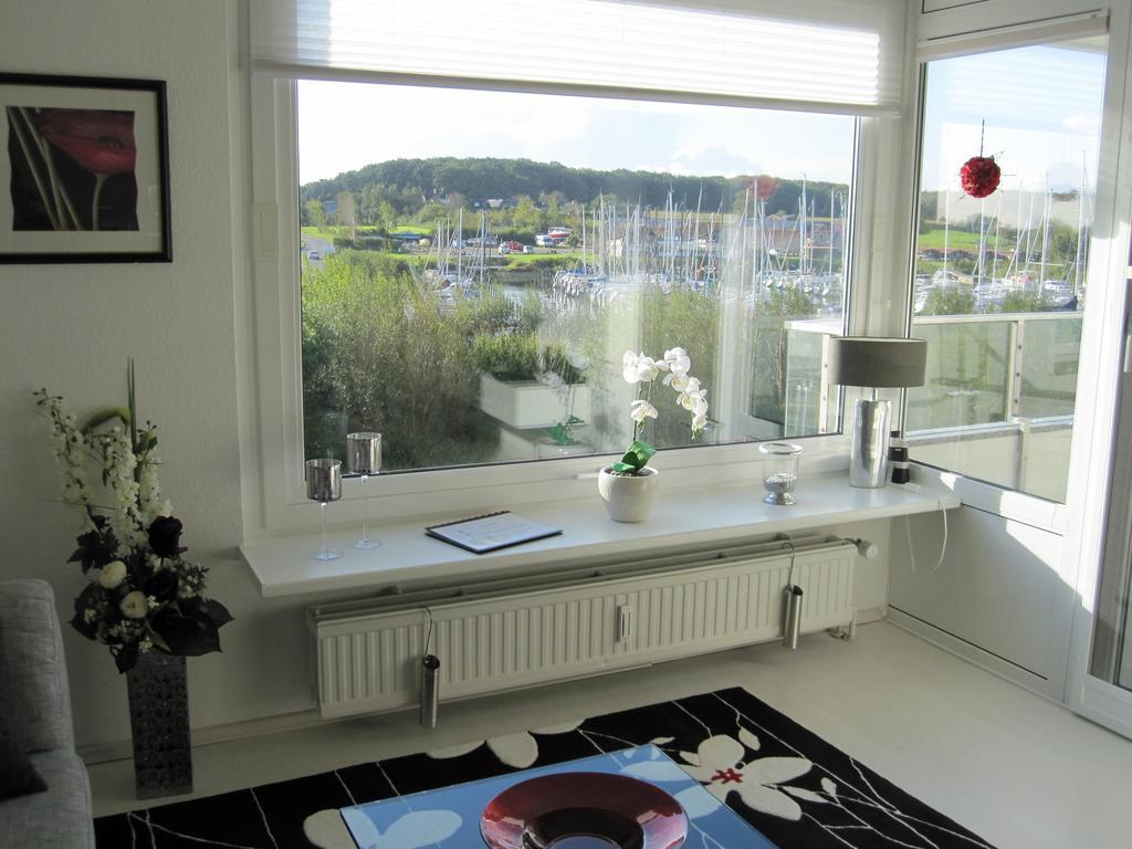 Smucke Stuuv I Lägenhet Glücksburg Rum bild